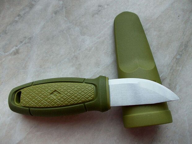 Нож Morakniv Eldris, нержавеющая сталь, цвет зеленый, ножны, шнурок, огниво, 13521 - 5